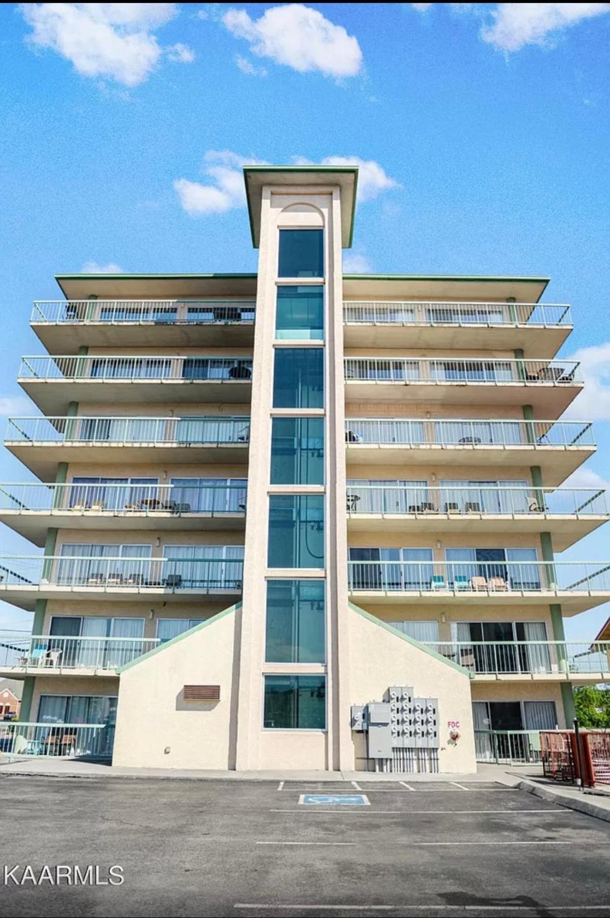 River Place Condos #410 3Bd Pigeon Forge Bagian luar foto